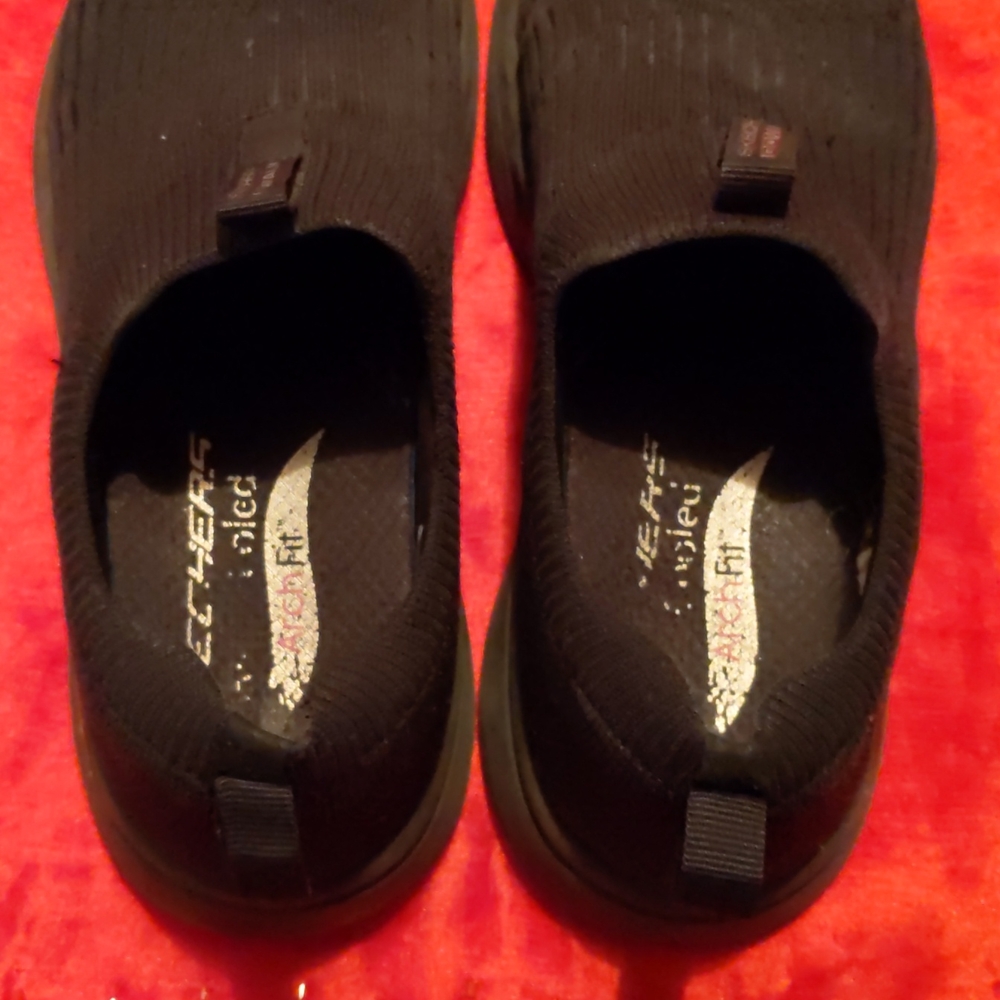 Skechers Archfit - Picture 6 of 7